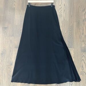St. John Evening 100% Silk Pleated Detail Layered Maxi Skirt in Black Medium